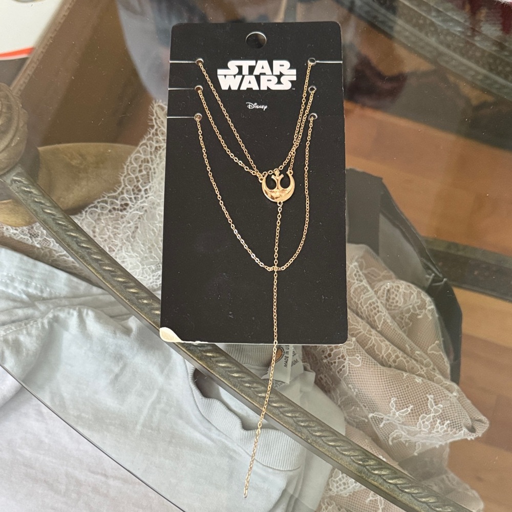 Loungefly Star Wars Gold Rebel Alliance Necklace Never Worn NWT